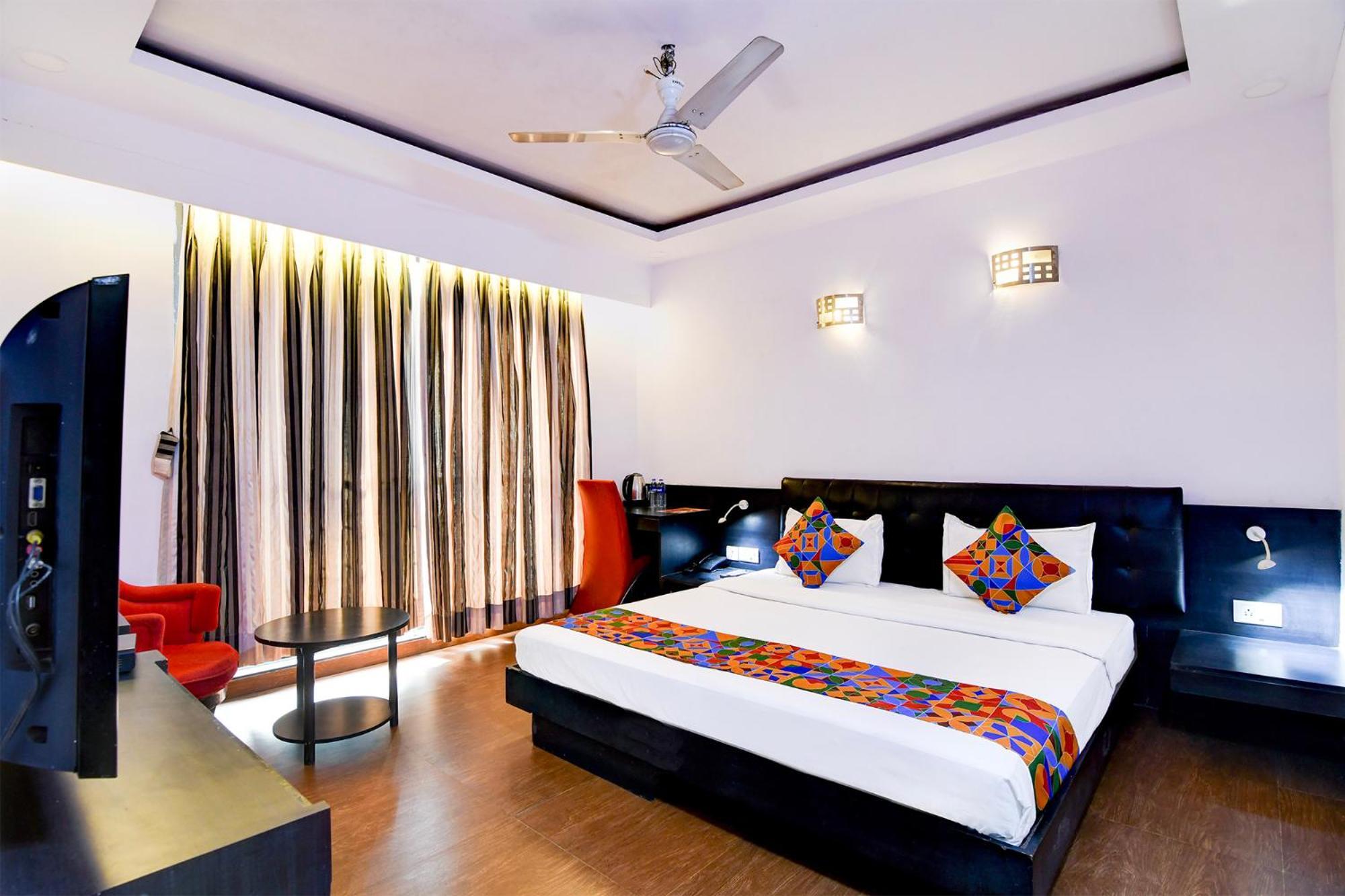 Fabhotel Ballygunge Luxury - Behind Punjab Club Kolkata Exterior photo