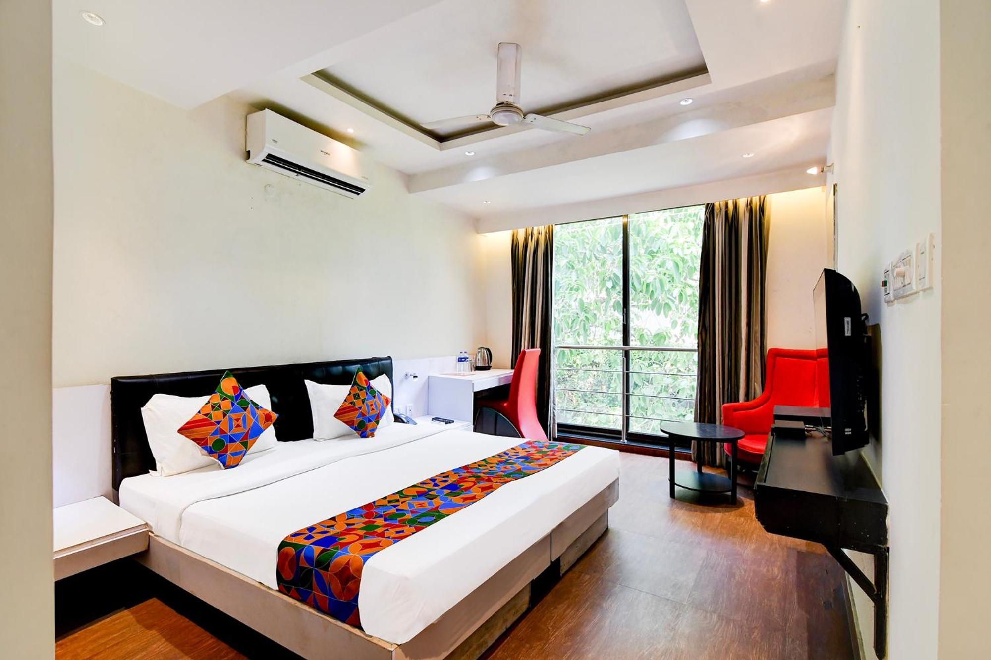 Fabhotel Ballygunge Luxury - Behind Punjab Club Kolkata Exterior photo