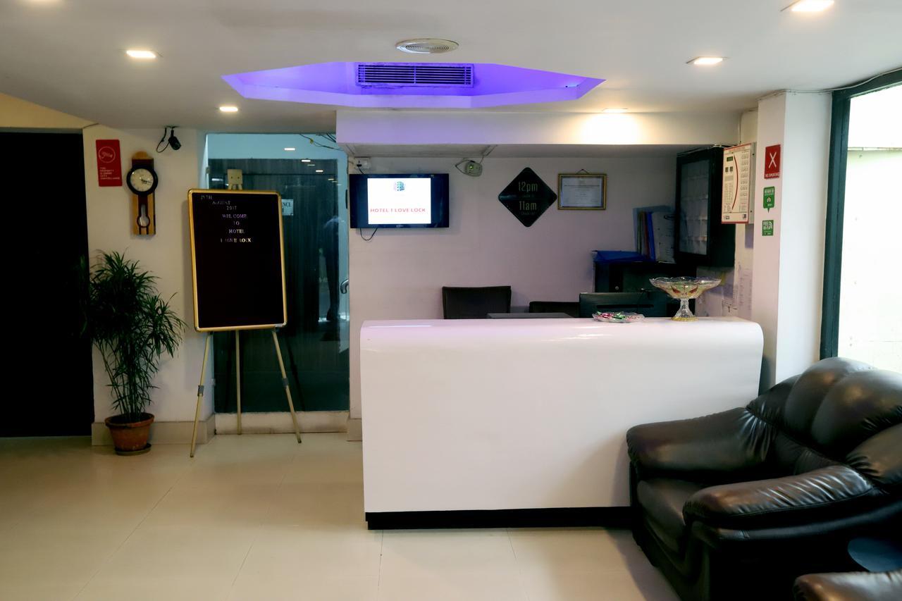 Fabhotel Ballygunge Luxury - Behind Punjab Club Kolkata Exterior photo
